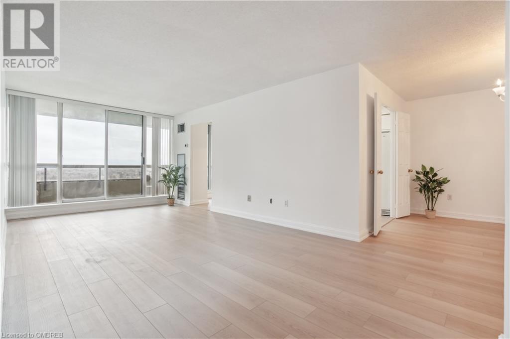 22 Hanover Road Unit# 1807, Bramalea, Ontario  L6S 5K7 - Photo 8 - 40552013