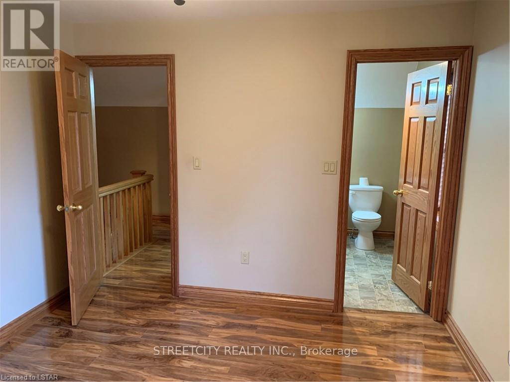 3677 Montrose St, Southwest Middlesex, Ontario  N0L 1M0 - Photo 19 - X8133190