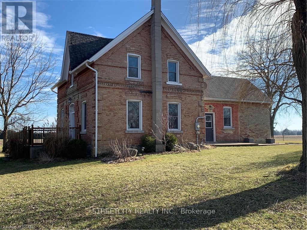 3677 Montrose St, Southwest Middlesex, Ontario  N0L 1M0 - Photo 39 - X8133190