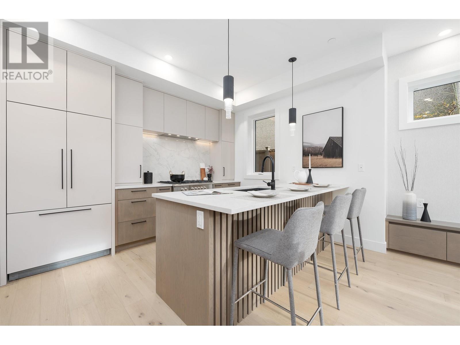 2555 E 7th Avenue, Vancouver, British Columbia  V5M 1T3 - Photo 14 - R2857866