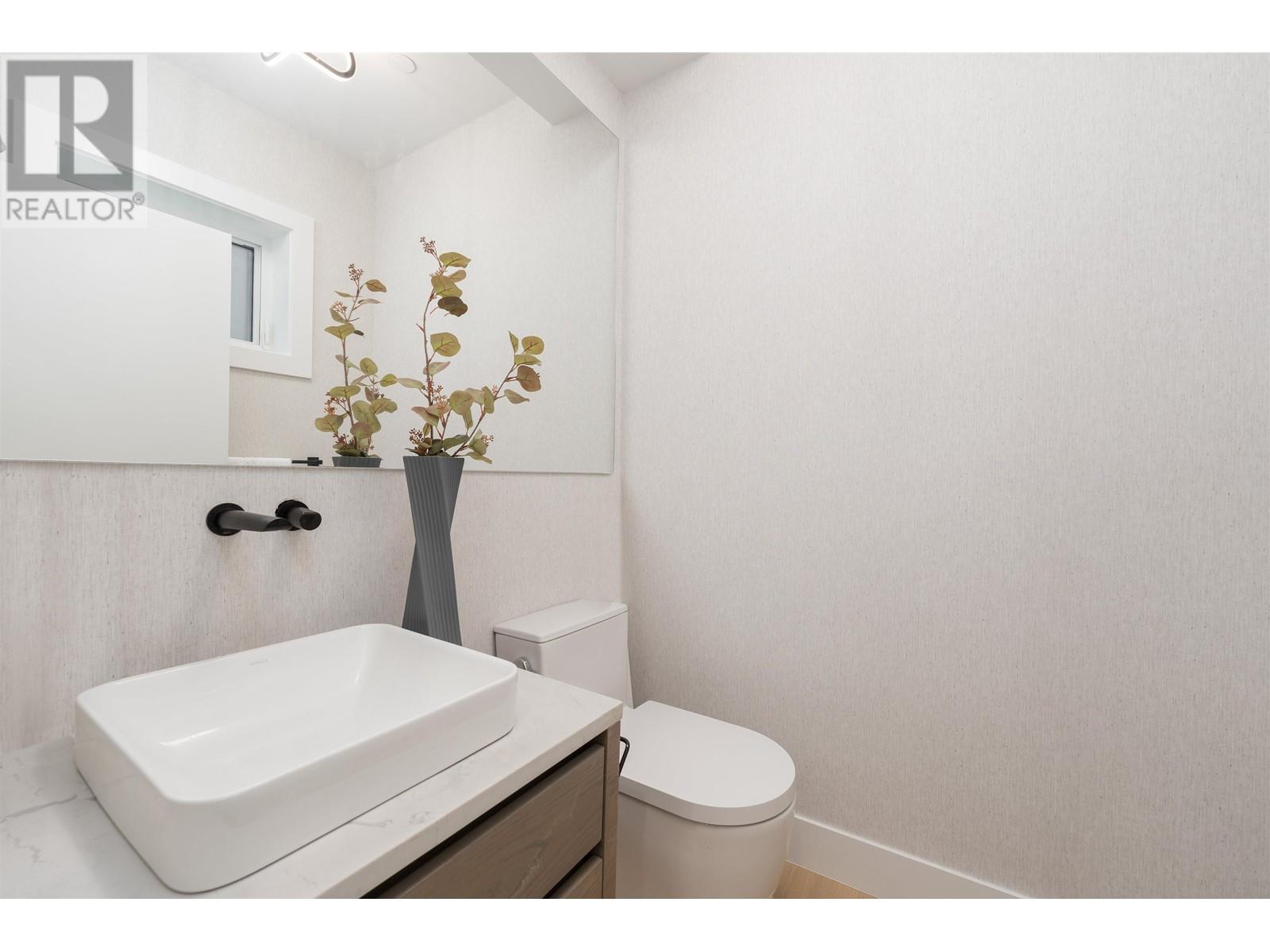 2555 E 7th Avenue, Vancouver, British Columbia  V5M 1T3 - Photo 18 - R2857866
