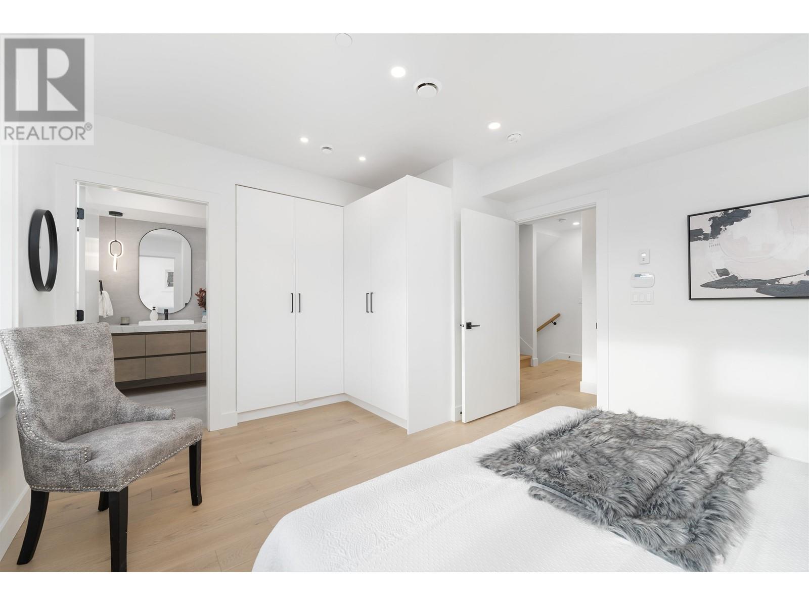 2555 E 7th Avenue, Vancouver, British Columbia  V5M 1T3 - Photo 26 - R2857866