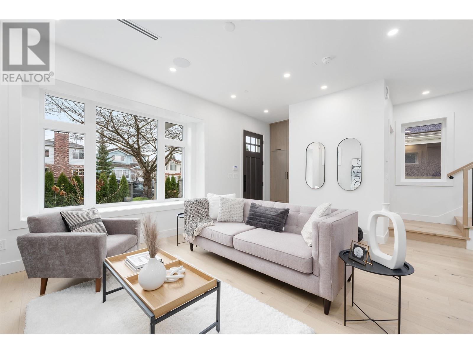2555 E 7th Avenue, Vancouver, British Columbia  V5M 1T3 - Photo 6 - R2857866