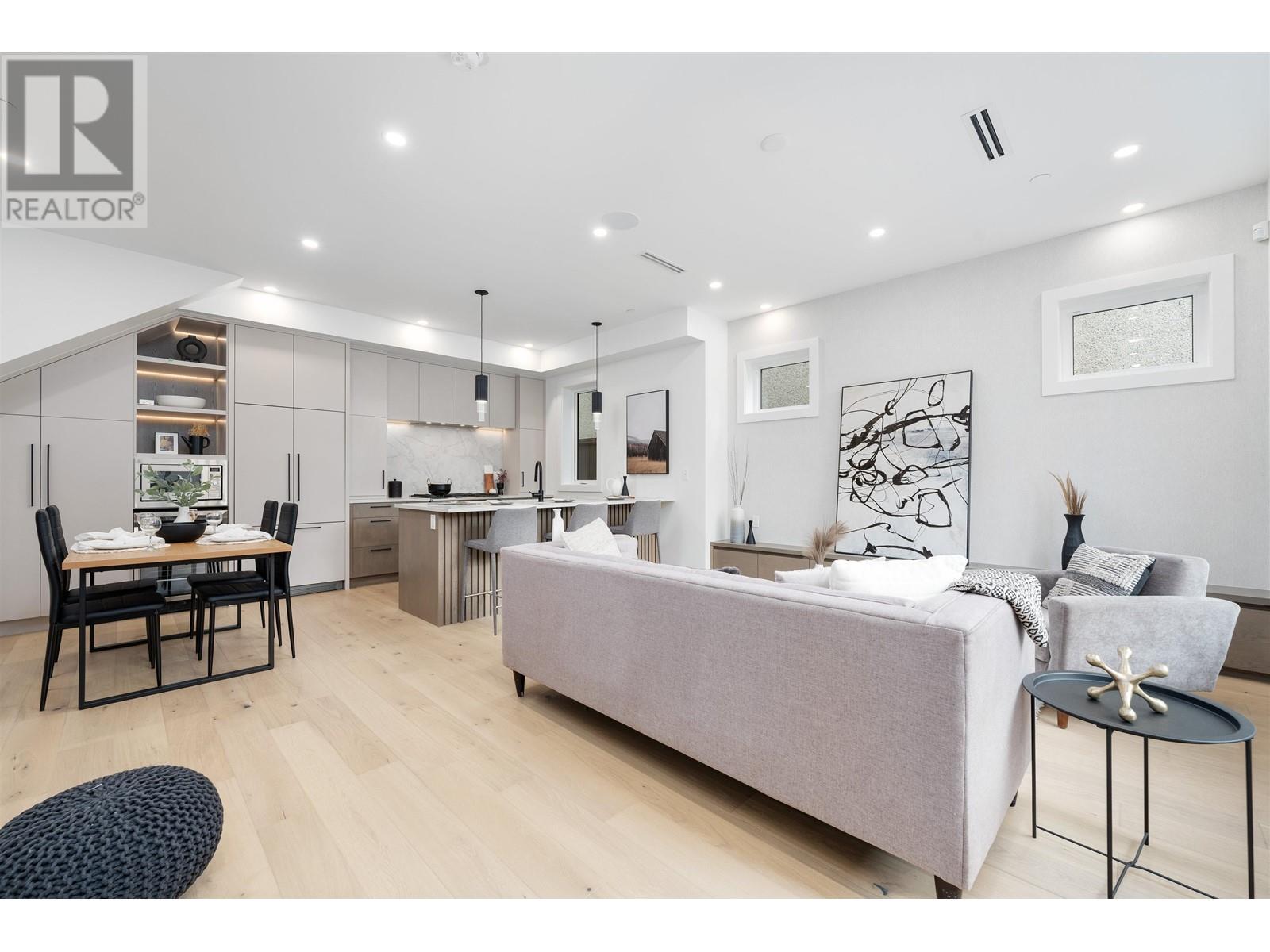 2555 E 7th Avenue, Vancouver, British Columbia  V5M 1T3 - Photo 9 - R2857866
