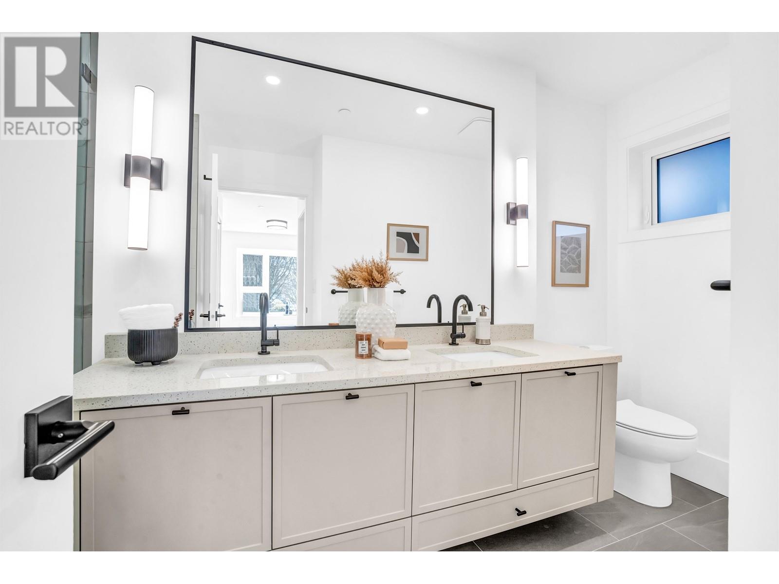 3655 Eton Street, Vancouver, British Columbia  V5K 1K7 - Photo 25 - R2857899