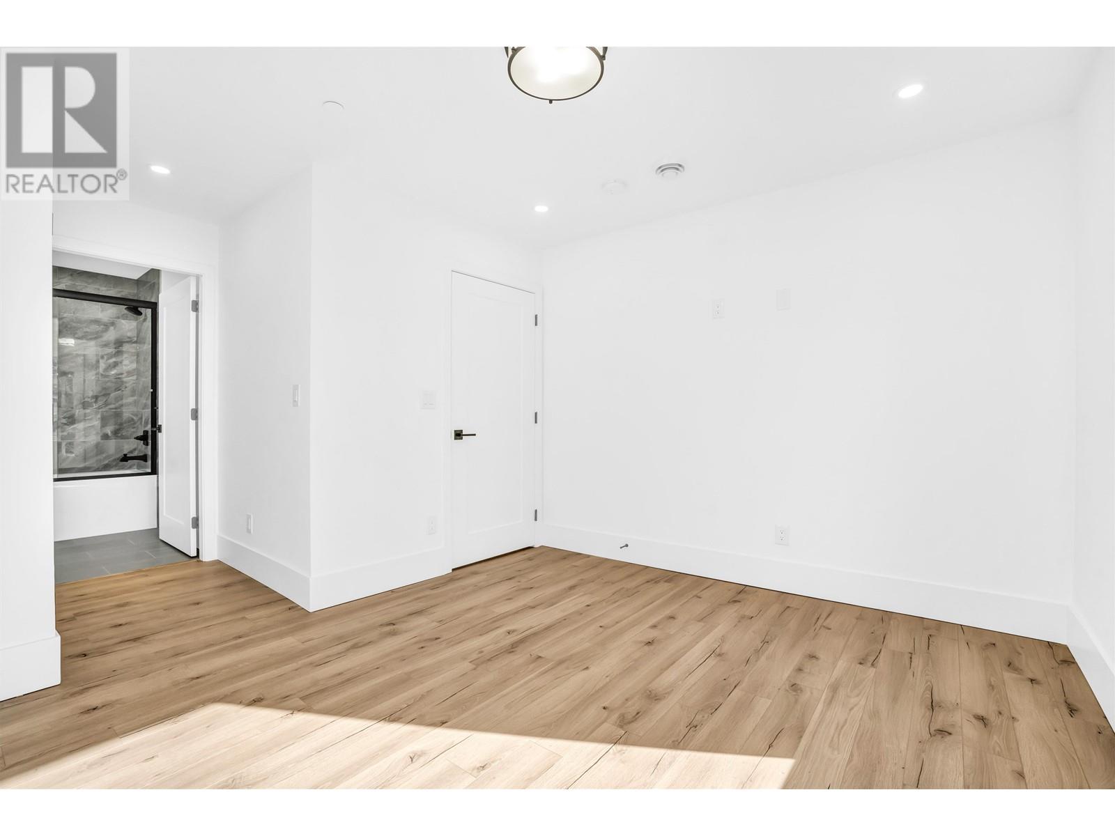 3655 Eton Street, Vancouver, British Columbia  V5K 1K7 - Photo 27 - R2857899
