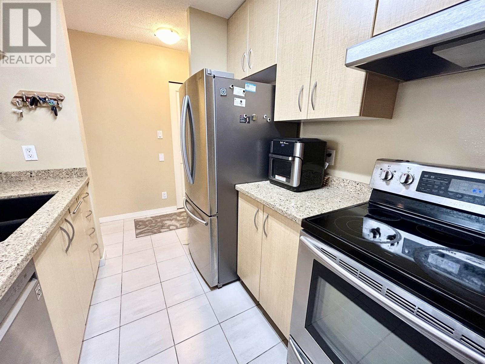 307 3638 Vanness Avenue, Vancouver, British Columbia  V5R 6H6 - Photo 7 - R2857965