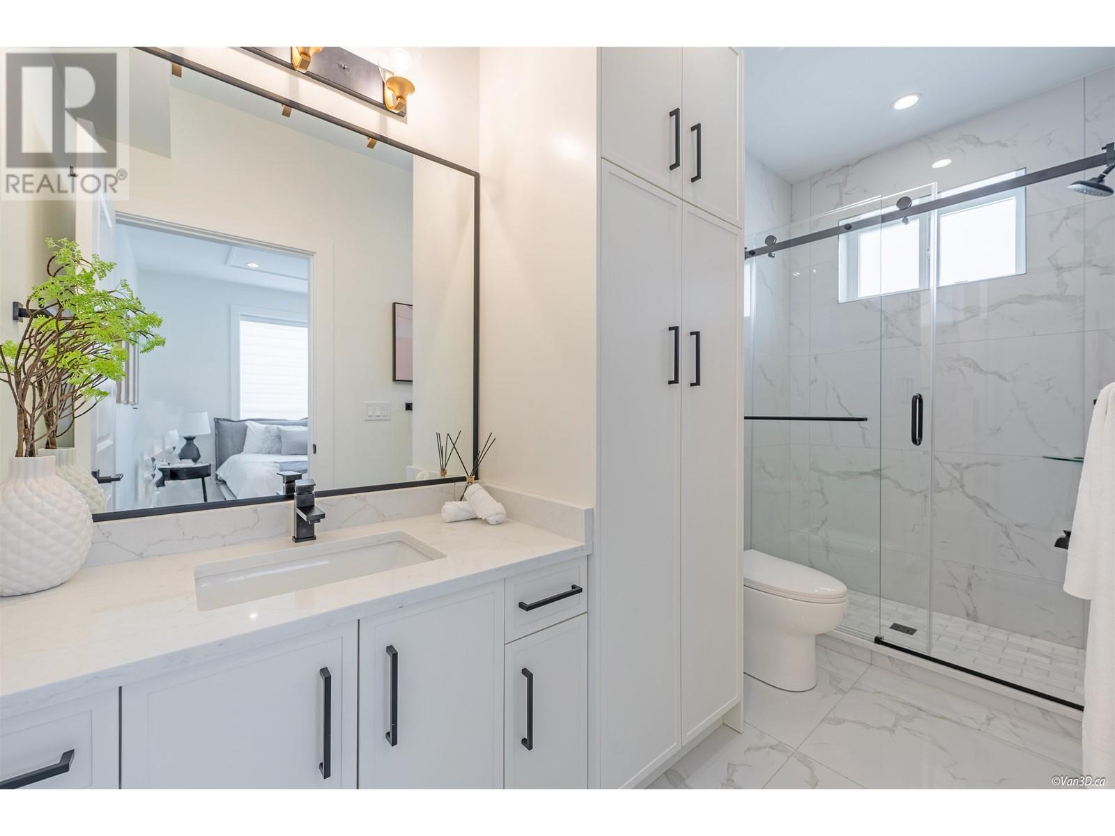 1371 E 63rd Avenue, Vancouver, British Columbia  V5X 2L5 - Photo 8 - R2857975