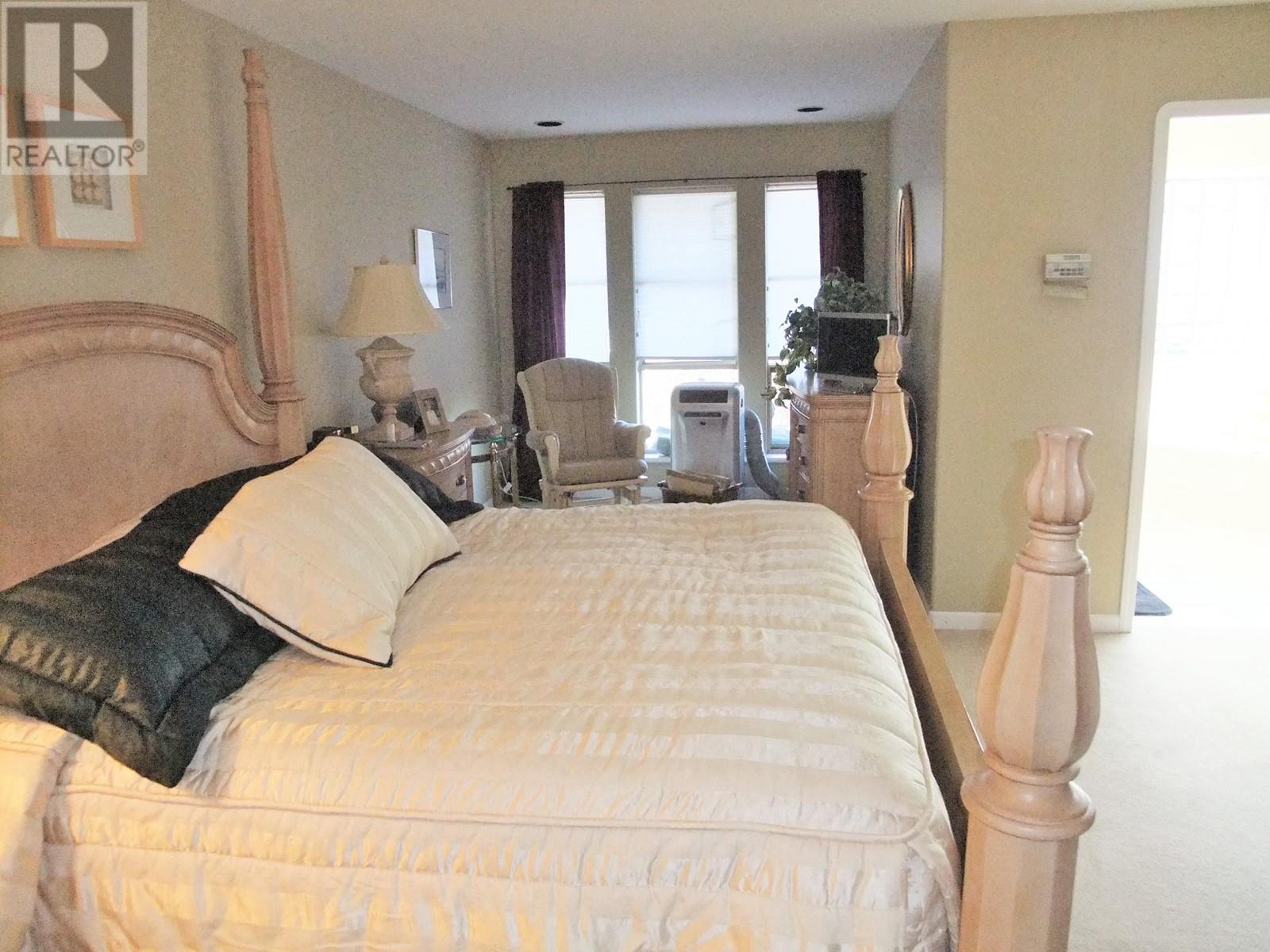 4726 Stahaken Court, Tsawwassen, British Columbia  V4M 4B9 - Photo 14 - R2857917