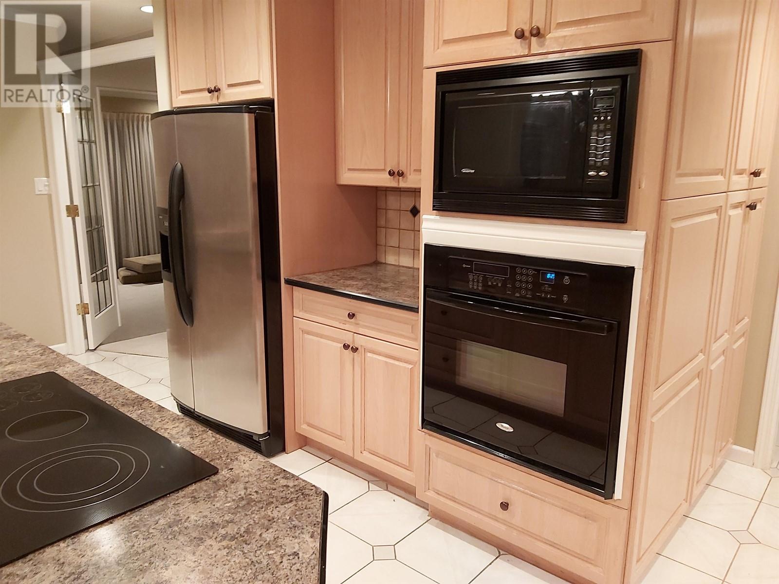 4726 Stahaken Court, Tsawwassen, British Columbia  V4M 4B9 - Photo 5 - R2857917