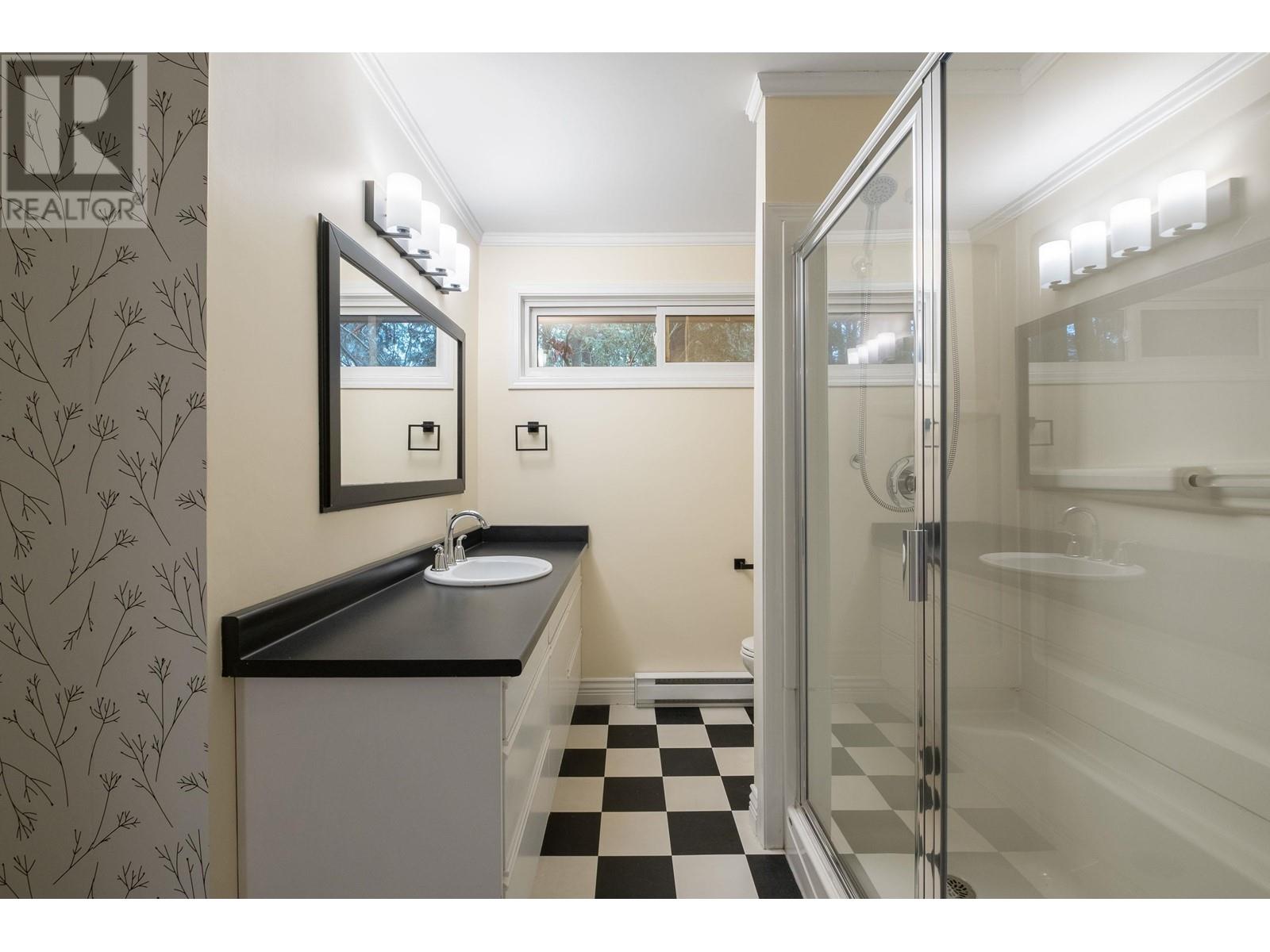 24000 Fern Crescent, Maple Ridge, British Columbia  V4R 2R7 - Photo 33 - R2857982