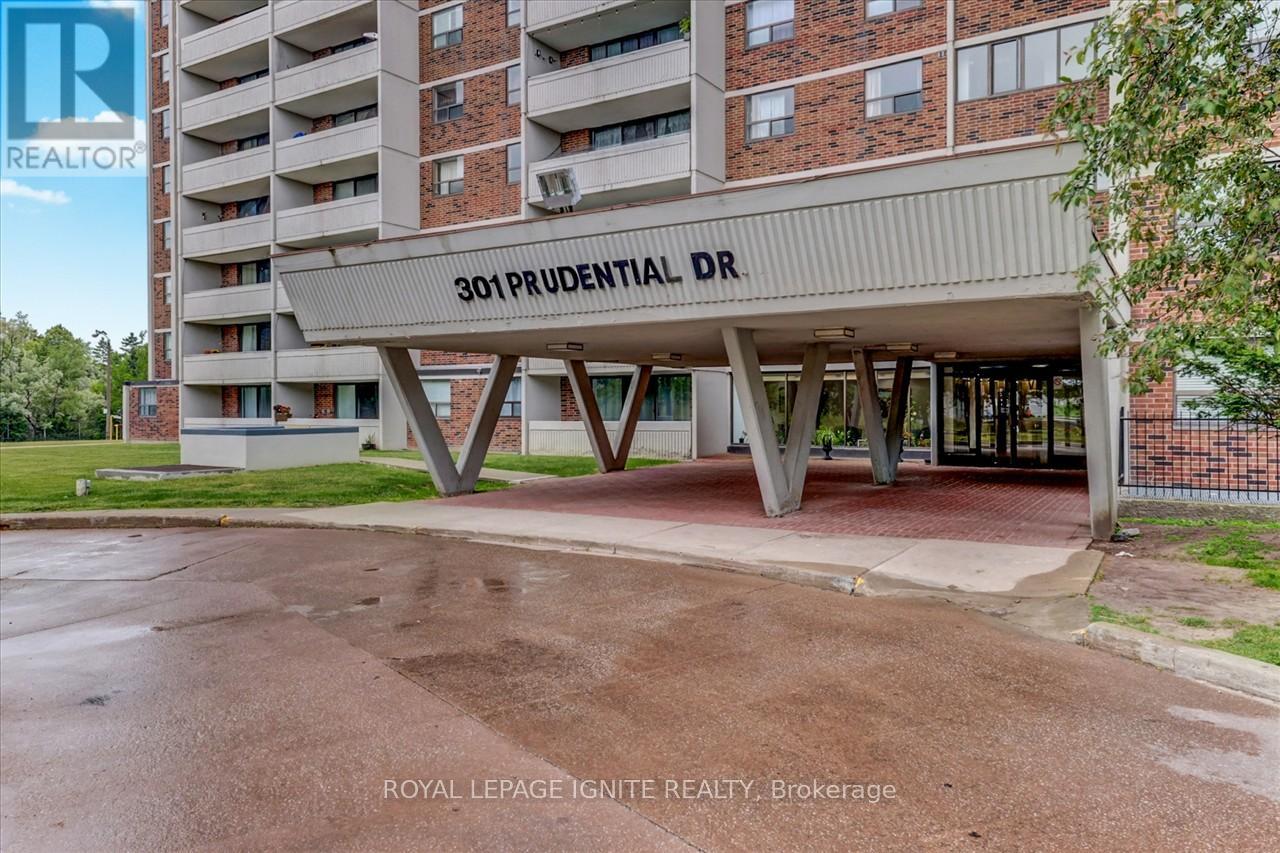 #1208 -301 Prudential Dr N, Toronto, Ontario  M1P 4V3 - Photo 3 - E8133528