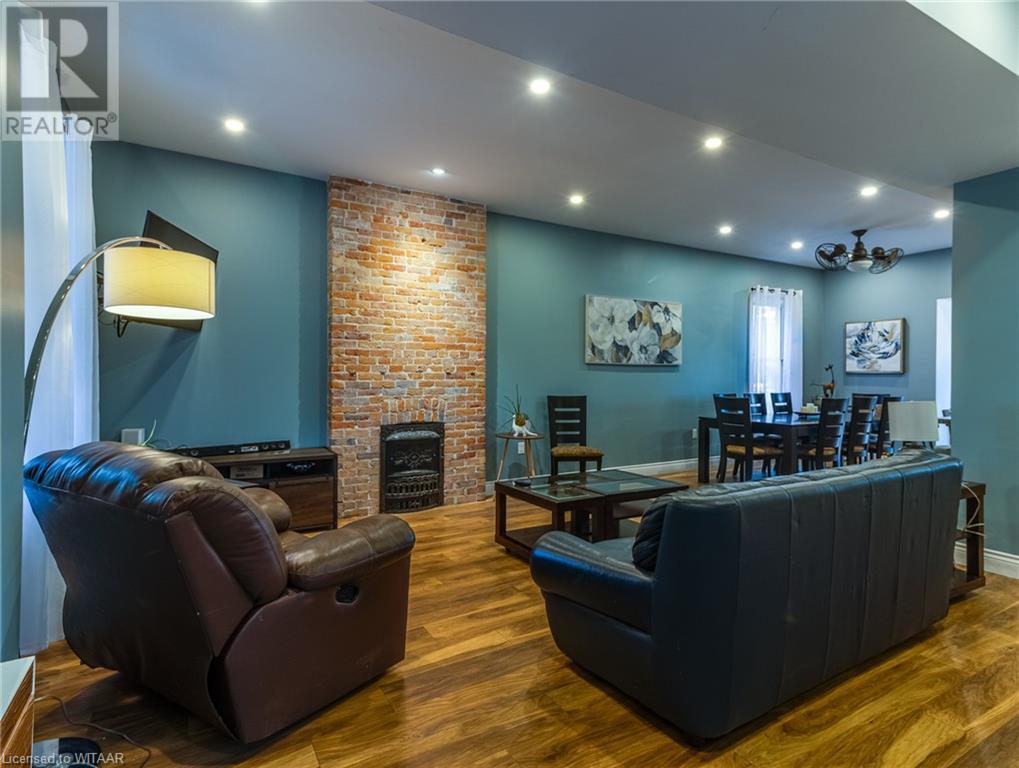 554 Hatch Street, Woodstock, Ontario  N4S 1N6 - Photo 2 - 40552272
