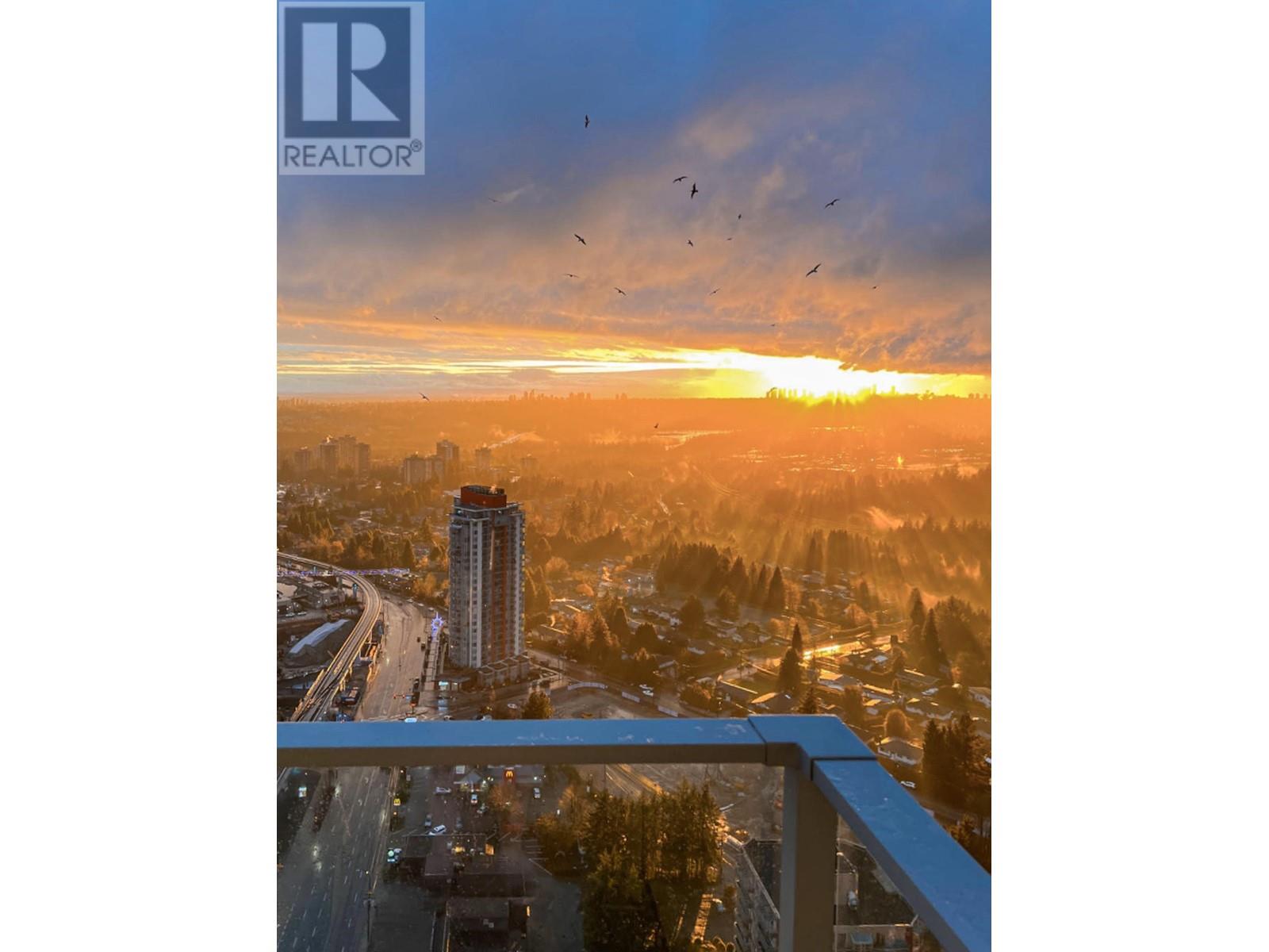 3707 567 Clarke Road, Coquitlam, British Columbia  V3J 0K7 - Photo 3 - R2858033