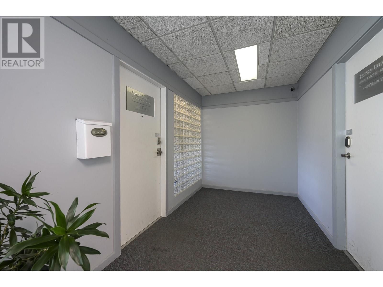 210/220 4977 Trenant Street, Delta, British Columbia  V4K 2K5 - Photo 6 - C8058268