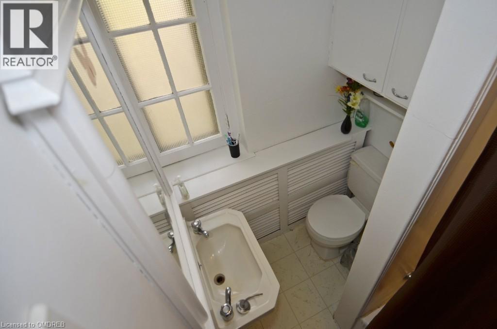 480-484 Weller Street, Peterborough, Ontario  K9H 2N6 - Photo 12 - 40550106