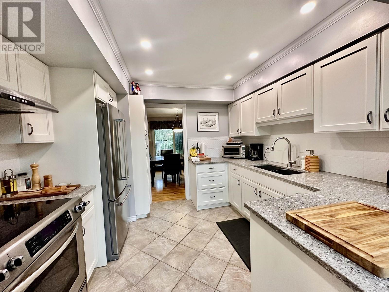 16 8311 Saunders Road, Richmond, British Columbia  V7A 2A6 - Photo 5 - R2857685