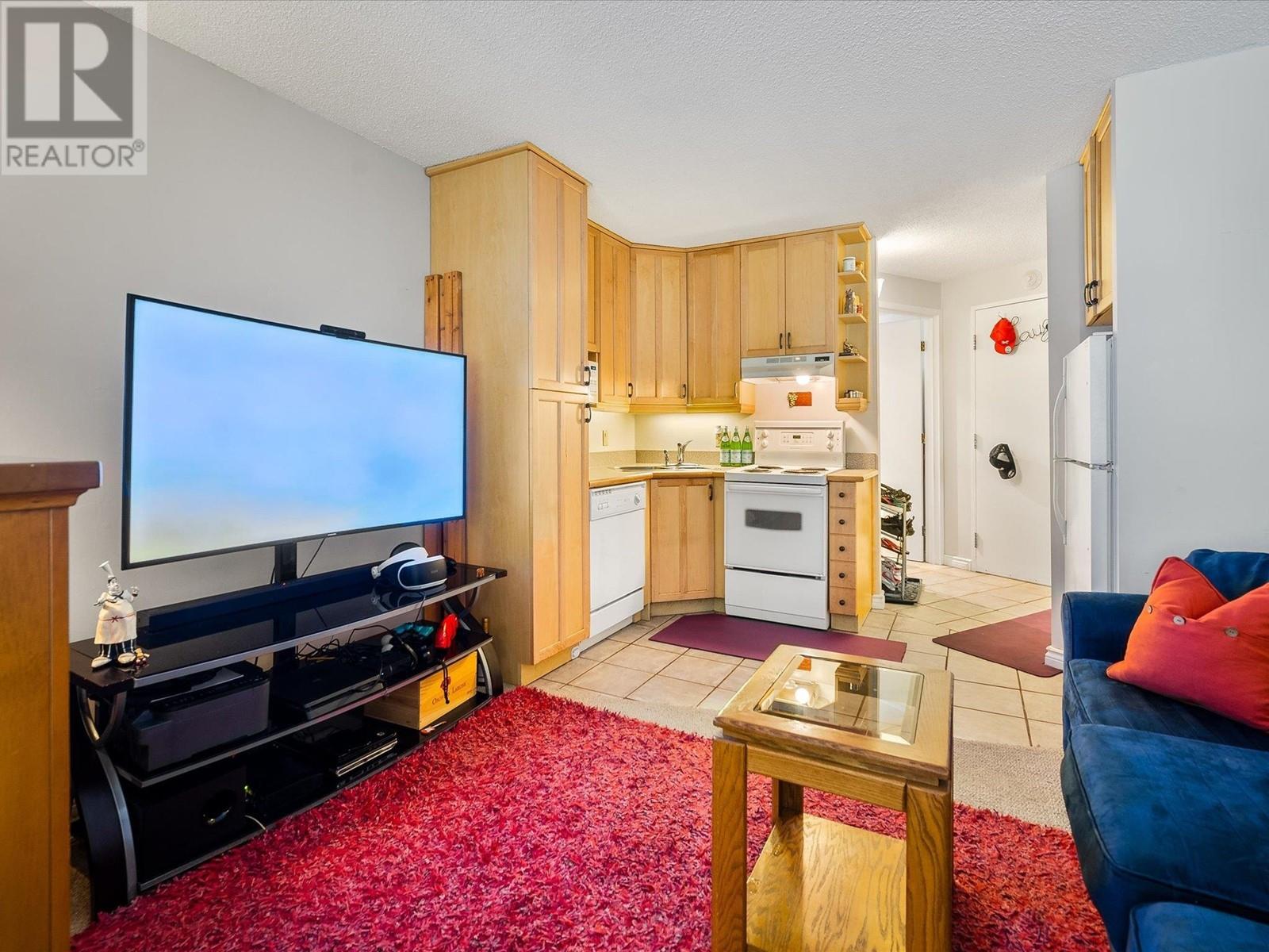 206 2109 Whistler Road, Whistler, British Columbia  V8E 0A6 - Photo 7 - R2858199