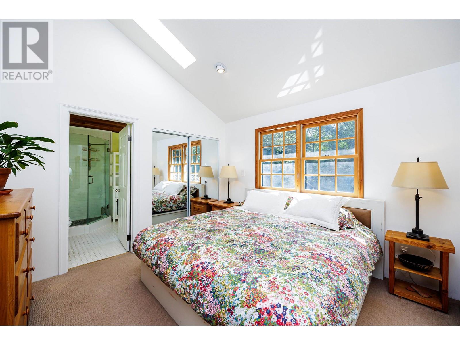 944 Windjammer Road, Bowen Island, British Columbia  V0N 1G2 - Photo 16 - R2858167
