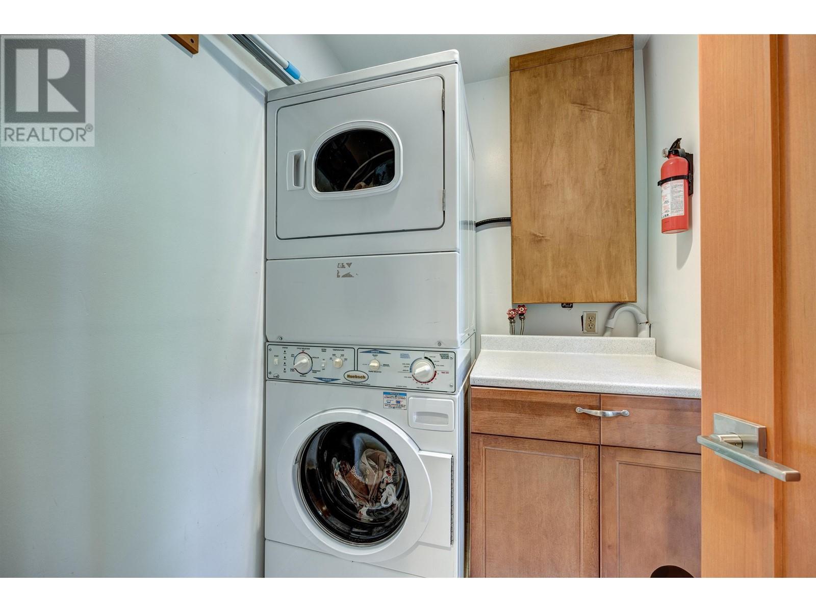 944 Windjammer Road, Bowen Island, British Columbia  V0N 1G2 - Photo 25 - R2858167