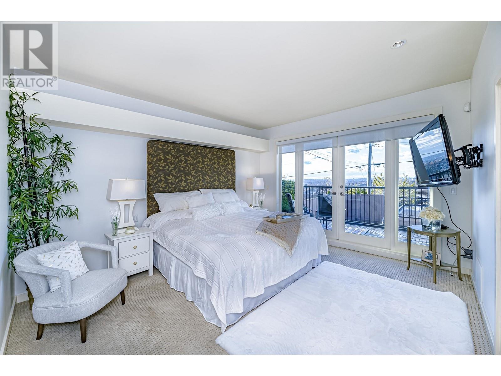 21 Hythe Avenue, Burnaby, British Columbia  V5B 3H6 - Photo 21 - R2858215