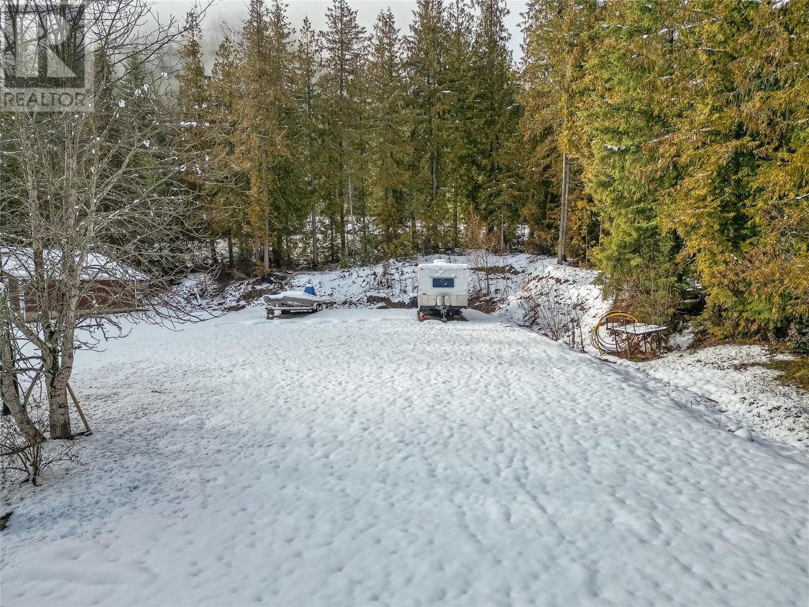 400 Coach Road, Sicamous, British Columbia  V0E 2V4 - Photo 30 - 10304351