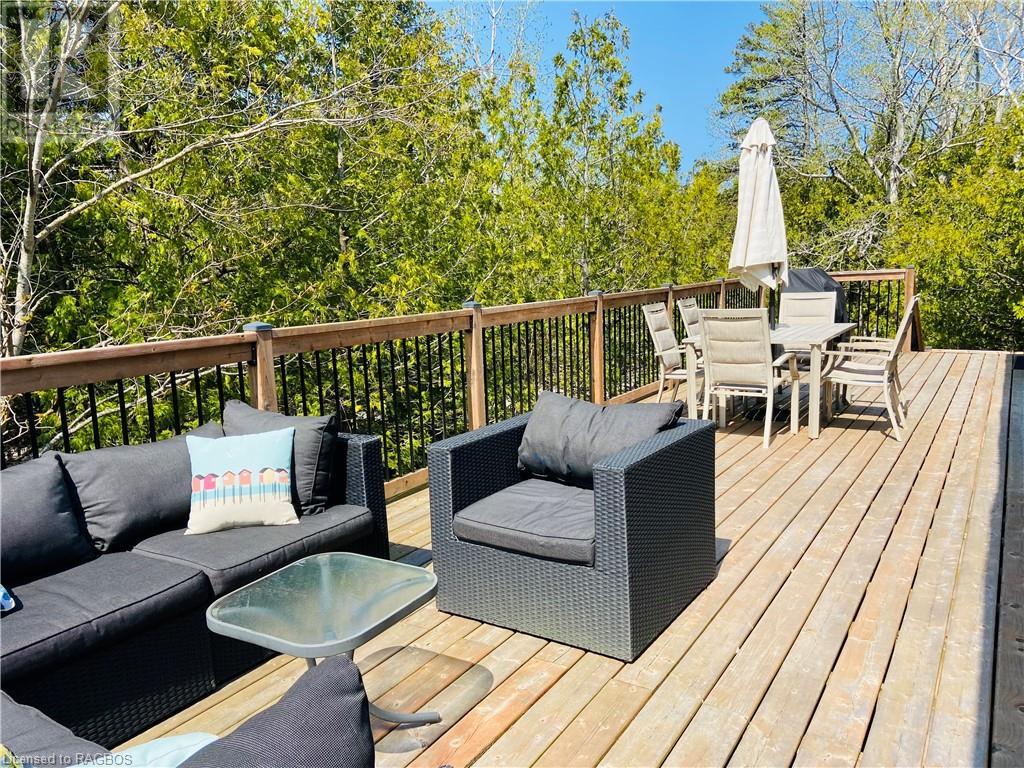 26 Elgin Street, Tobermory, Ontario  N0H 2R0 - Photo 4 - 40552183