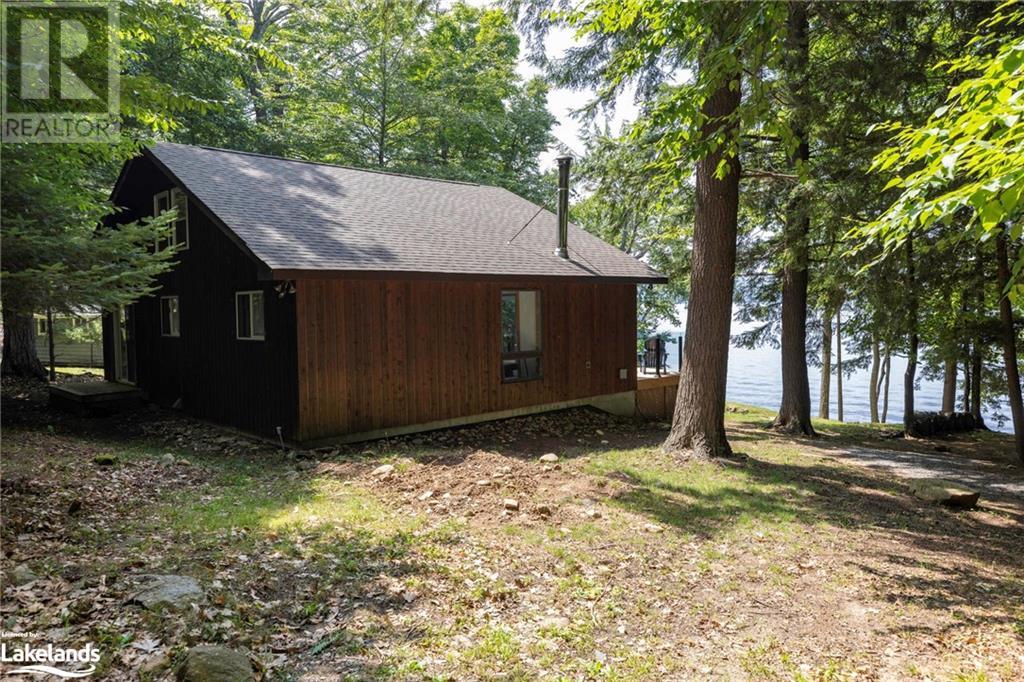 180 BIGWIN Island, Baysville, 3 Bedrooms Bedrooms, ,2 BathroomsBathrooms,Single Family,For Sale,BIGWIN,40547532