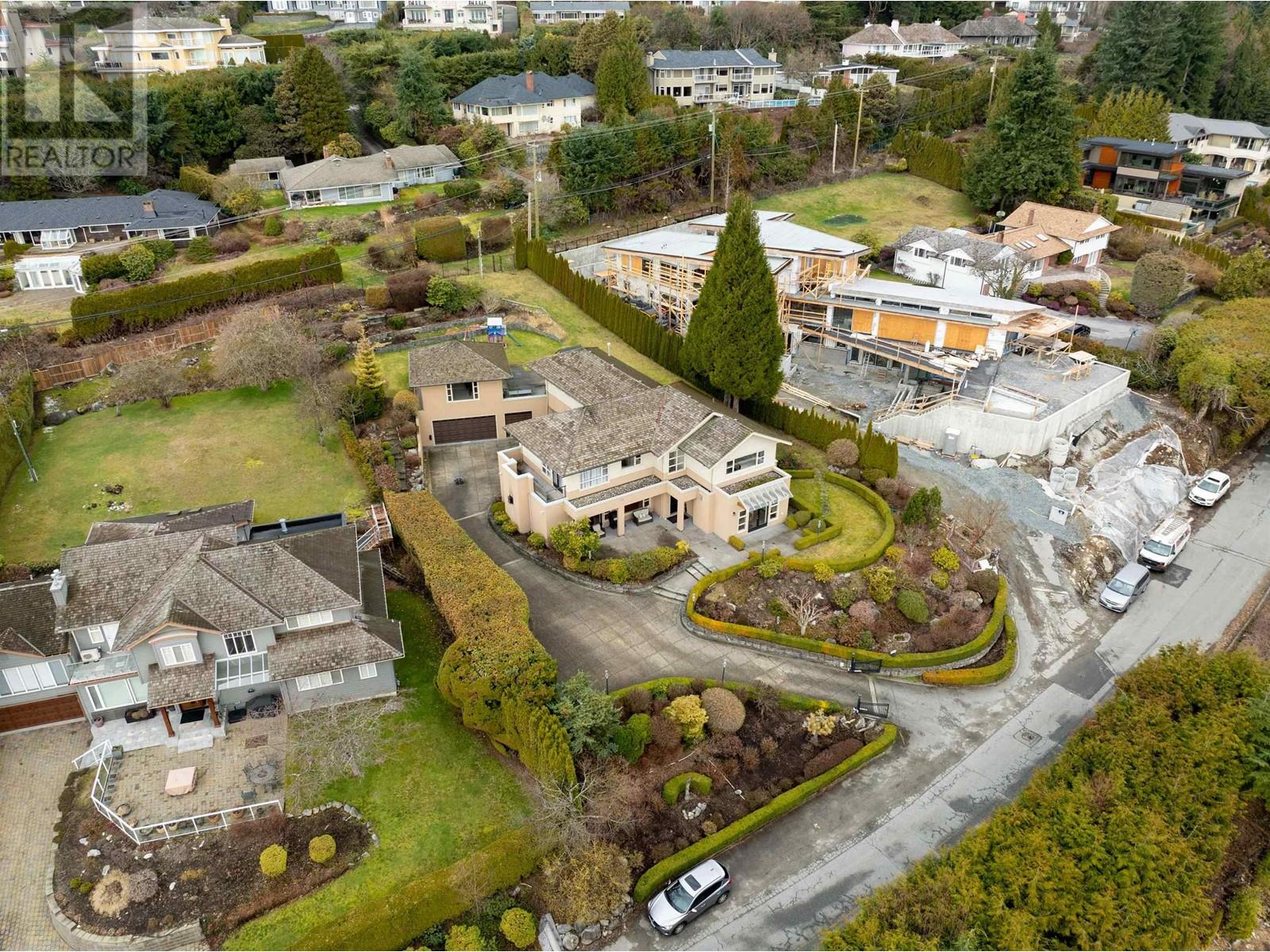 715 King Georges Way, West Vancouver, British Columbia  V7S 1S2 - Photo 3 - R2858269