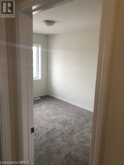 91 Arnold Marshall Boulevard, Haldimand, Ontario  N3W 1E3 - Photo 12 - 40552395