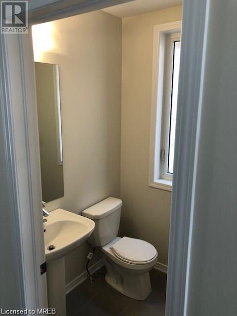 91 Arnold Marshall Boulevard, Haldimand, Ontario  N3W 1E3 - Photo 4 - 40552395