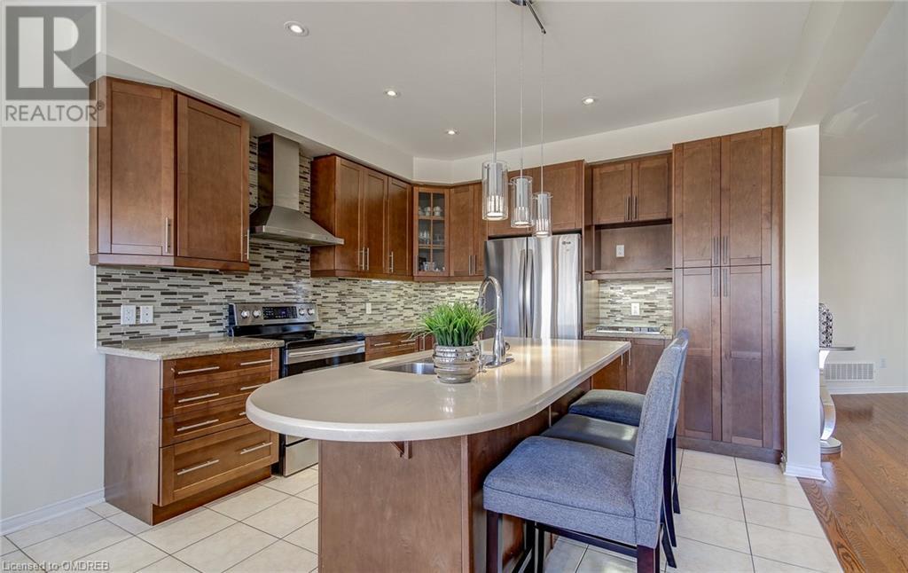 248 Langford Boulevard, Bradford West Gwillimbury, Ontario  L3Z 0S4 - Photo 13 - 40552136