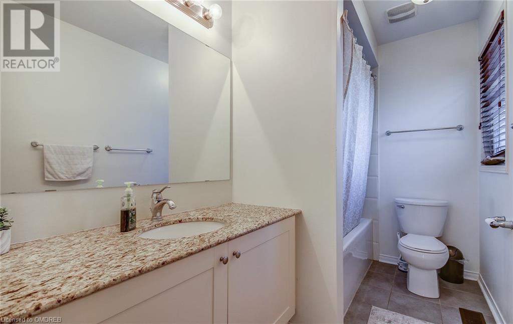 248 Langford Boulevard, Bradford West Gwillimbury, Ontario  L3Z 0S4 - Photo 24 - 40552136