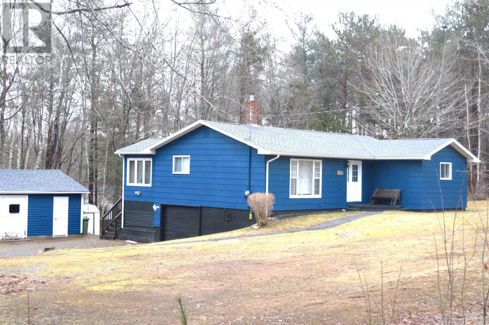 2917 Laurie Lane, Coldbrook, Nova Scotia  B4R 1A3 - Photo 1 - 202404383