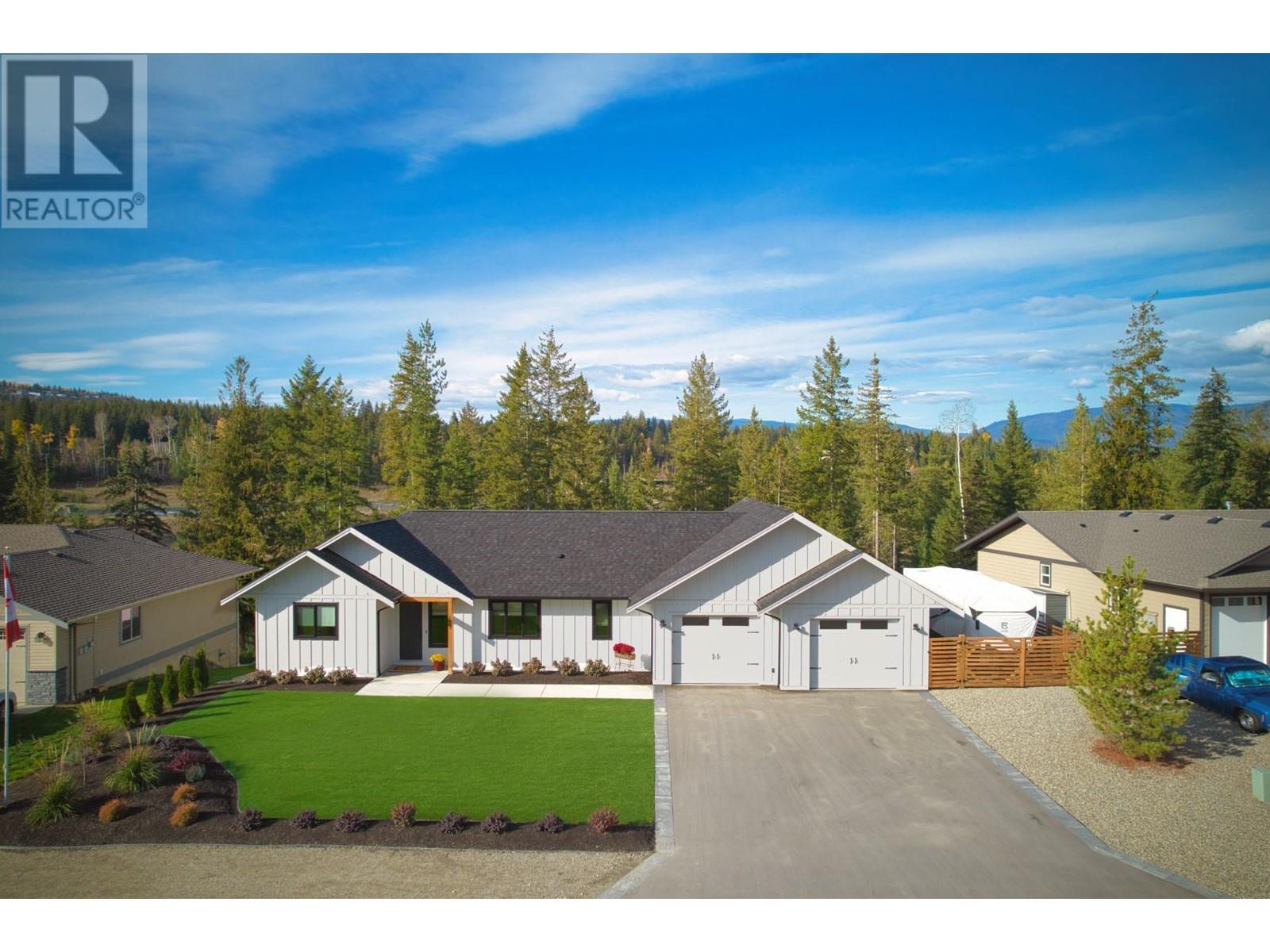 2863 Golf Course Drive, blind bay, British Columbia