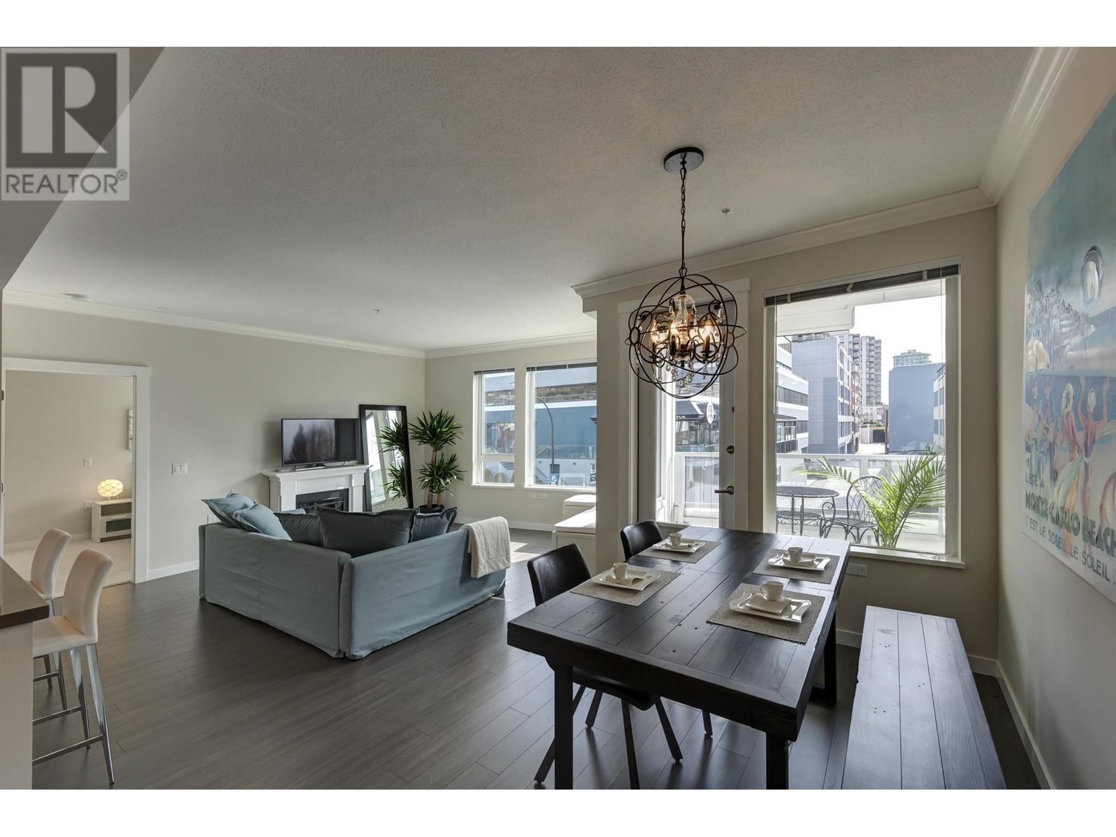 222 255 W 1st Street, North Vancouver, British Columbia  V7M 3G8 - Photo 2 - R2858305