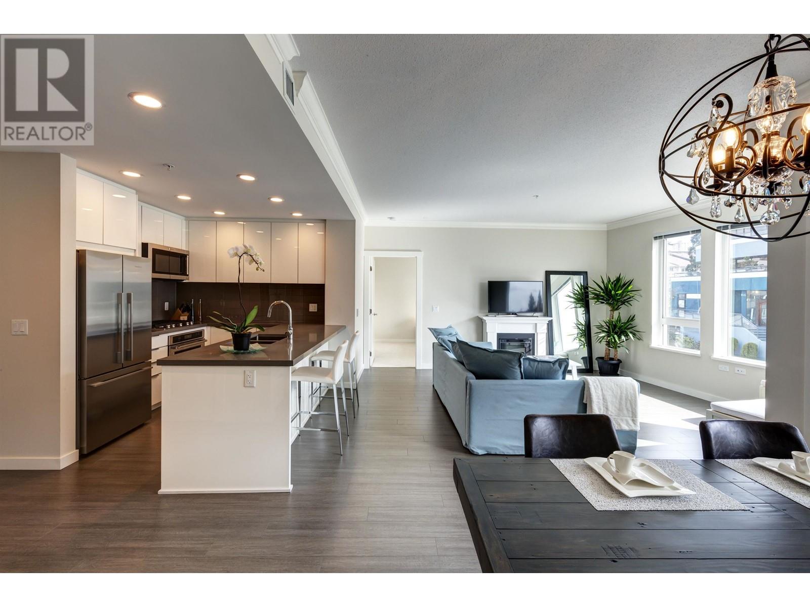 222 255 W 1st Street, North Vancouver, British Columbia  V7M 3G8 - Photo 4 - R2858305