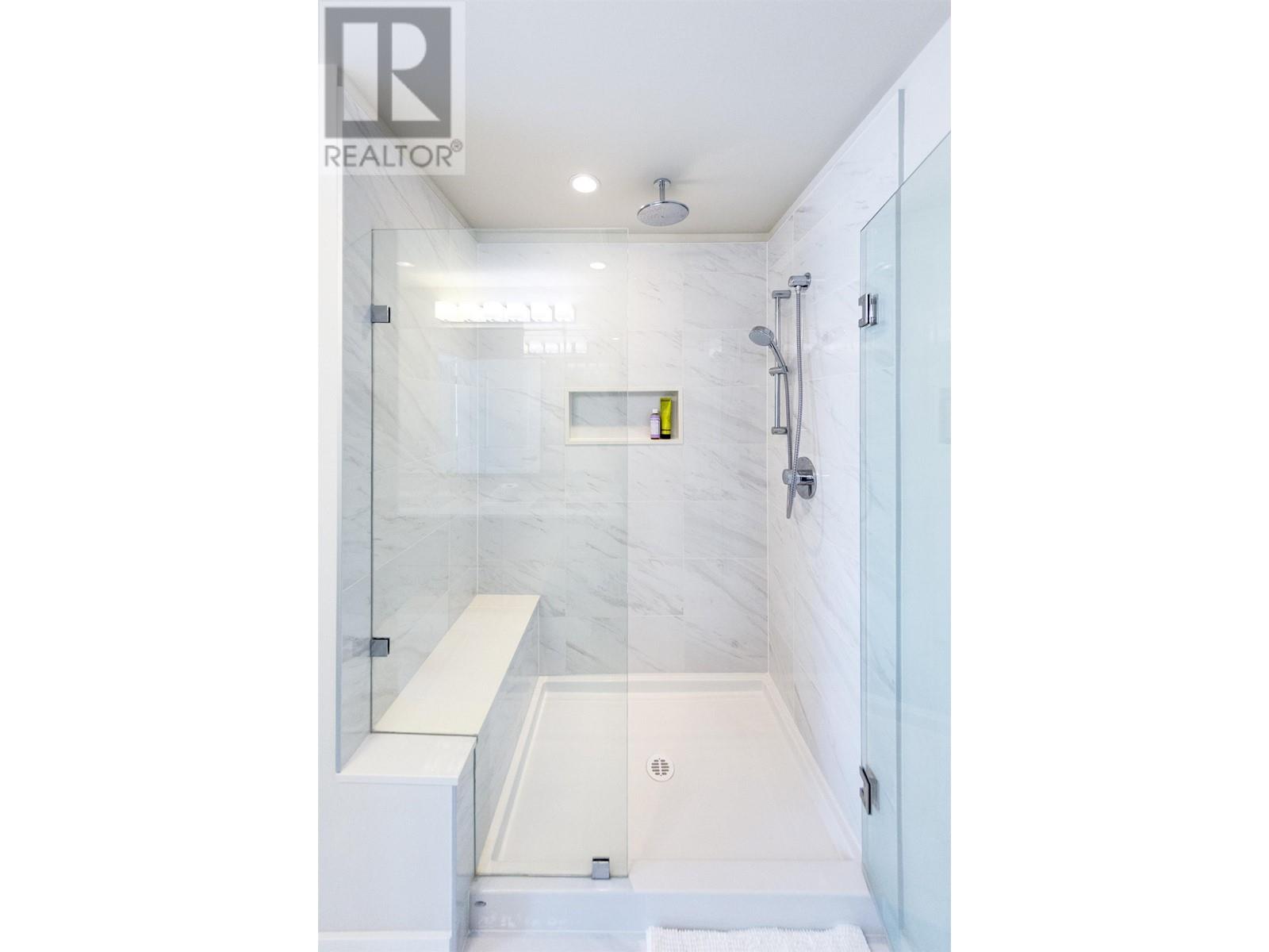 222 255 W 1st Street, North Vancouver, British Columbia  V7M 3G8 - Photo 8 - R2858305