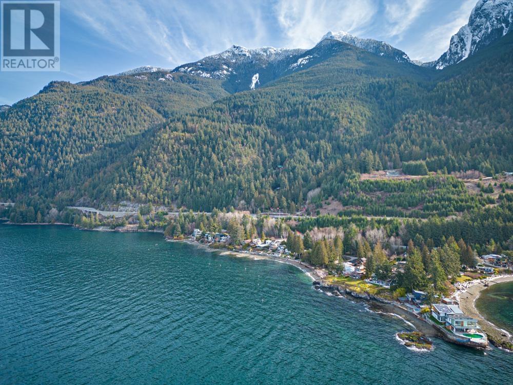 47 Brunswick Beach Road, Lions Bay, British Columbia  V0N 2E0 - Photo 22 - R2858294