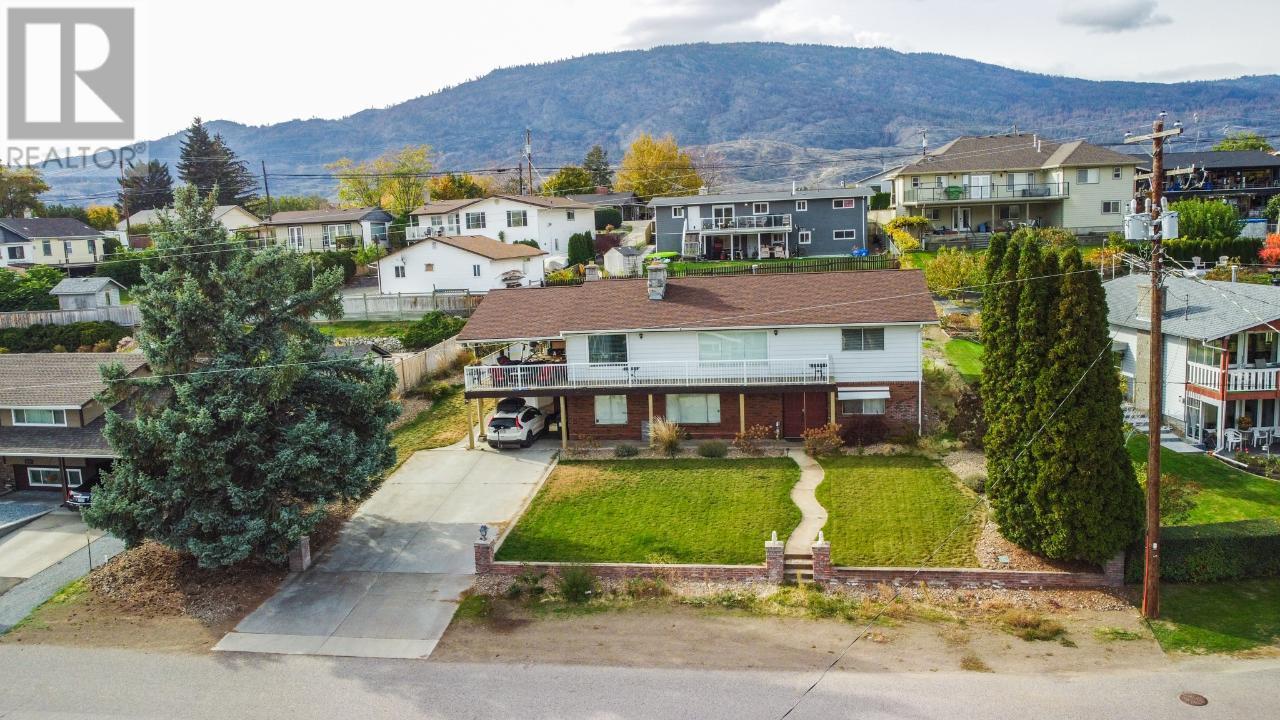 8020 GRAVENSTEIN Drive Osoyoos