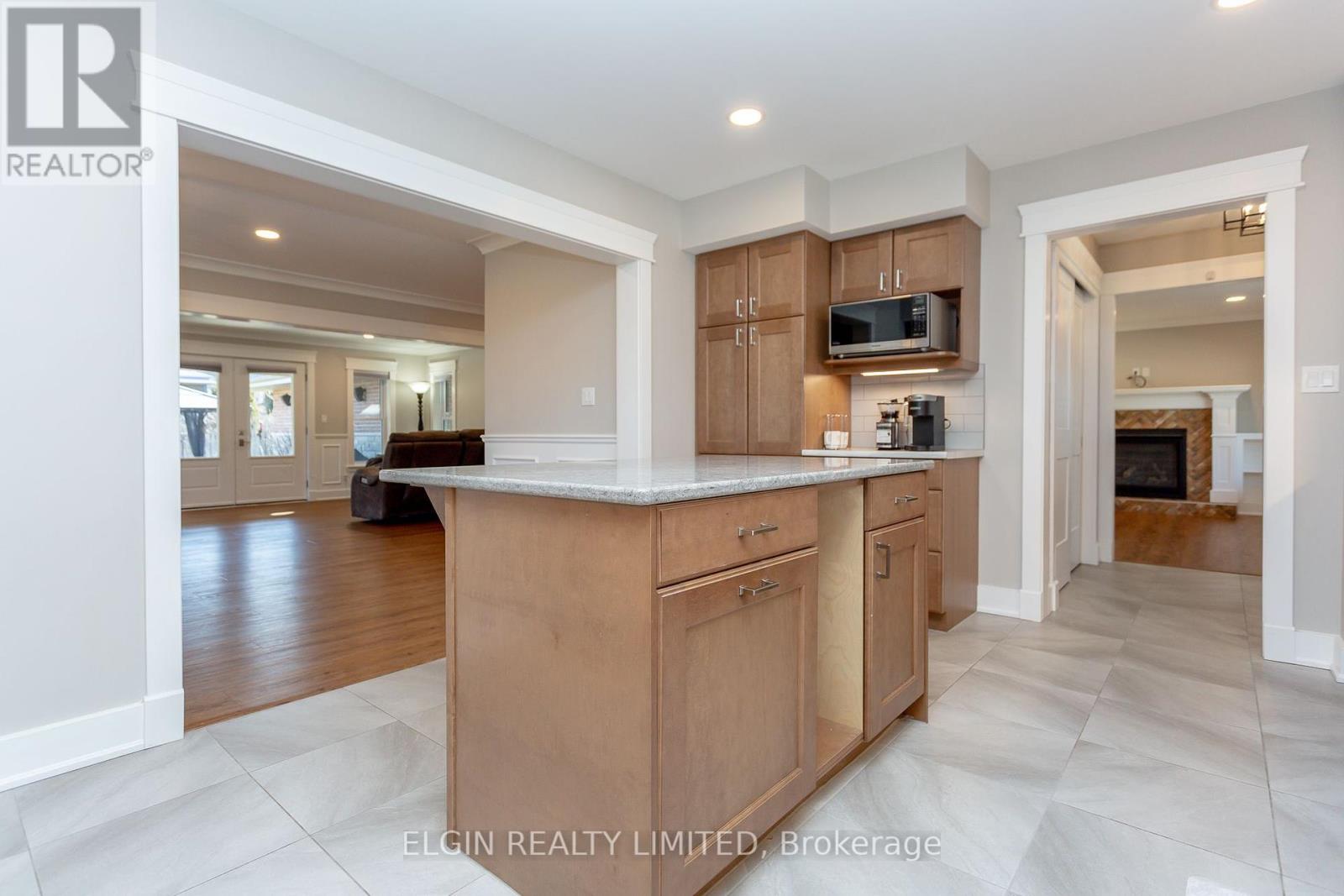 13 Isabel St, St. Thomas, Ontario  N5R 3J6 - Photo 10 - X8135720