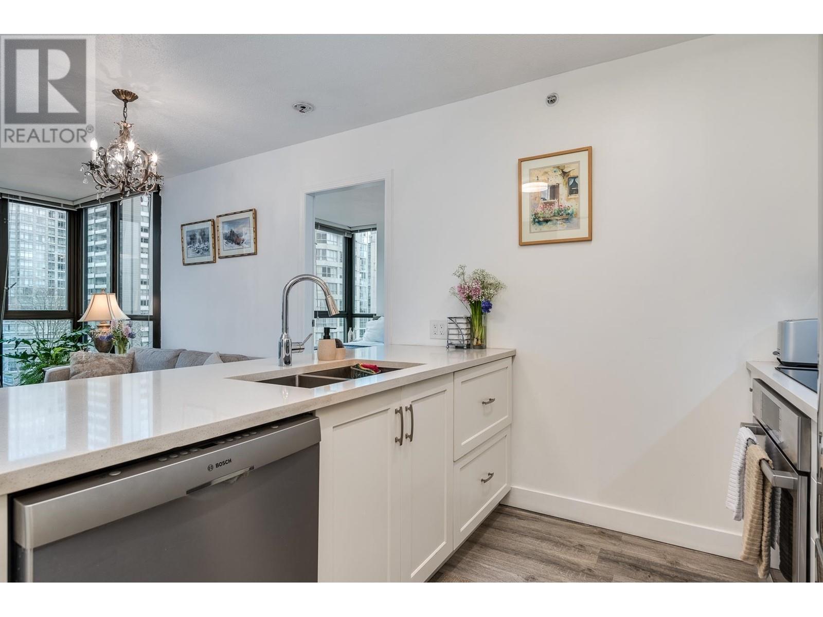 906 1367 Alberni Street, Vancouver, British Columbia  V6E 4R9 - Photo 9 - R2858401