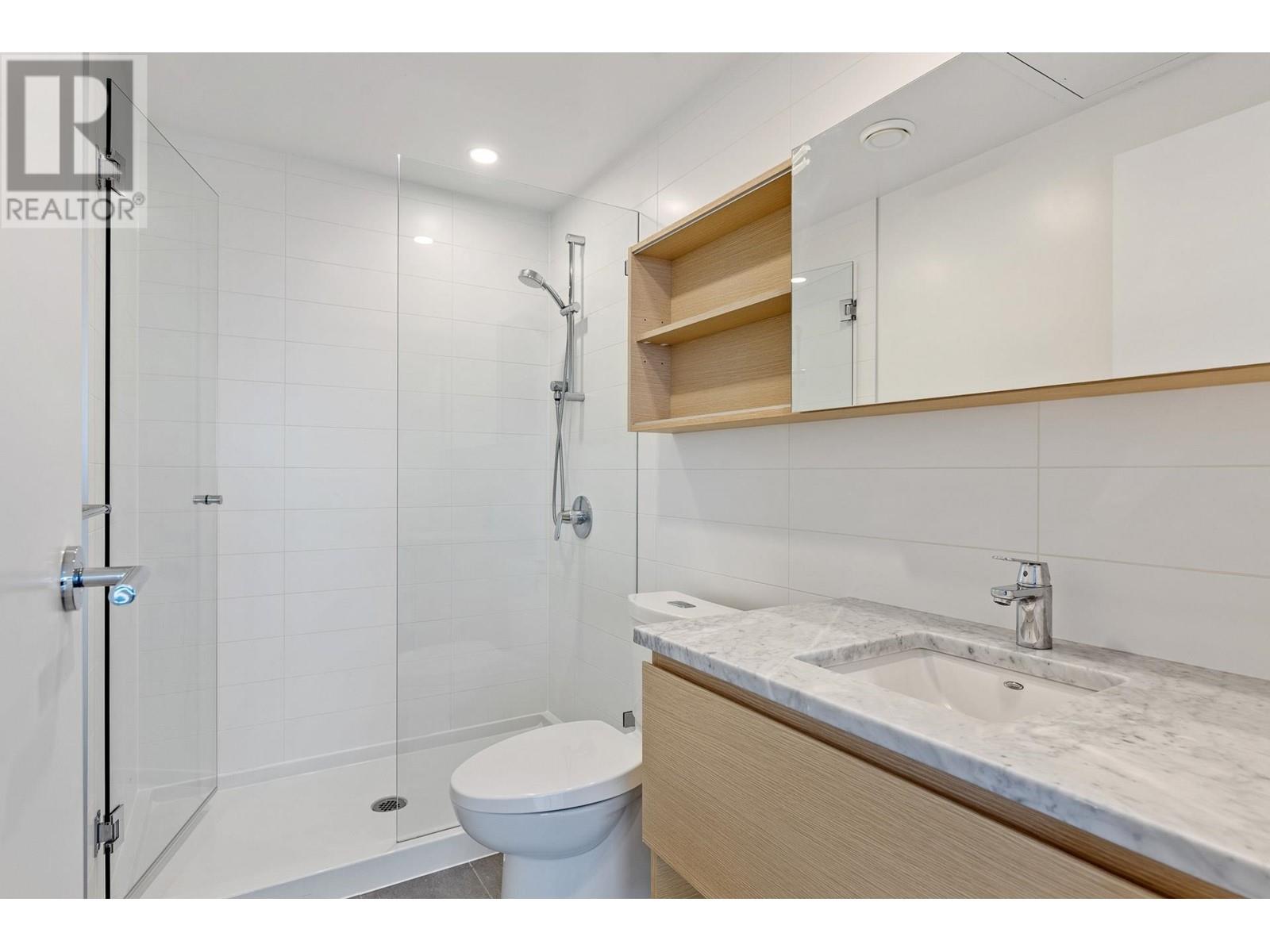 2404 652 Whiting Way, Coquitlam, British Columbia  V3J 0K3 - Photo 22 - R2858391