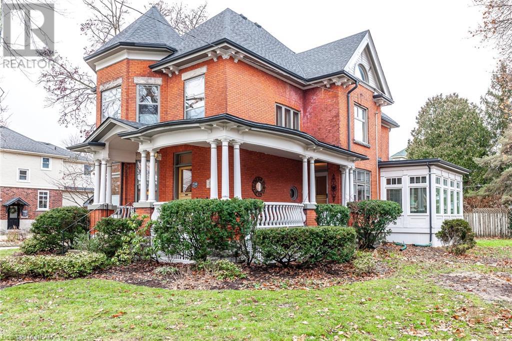 220 Church Street, Stratford, Ontario  N5A 2R6 - Photo 39 - 40549189