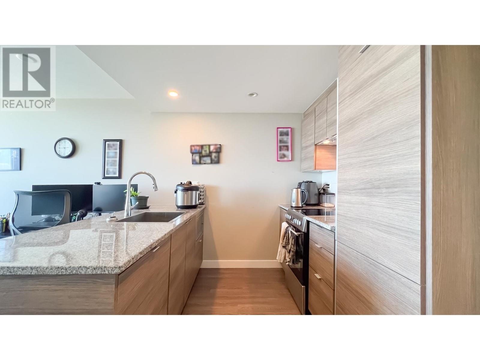 1705 488 Sw Marine Drive, Vancouver, British Columbia  V5X 0C6 - Photo 4 - R2858536