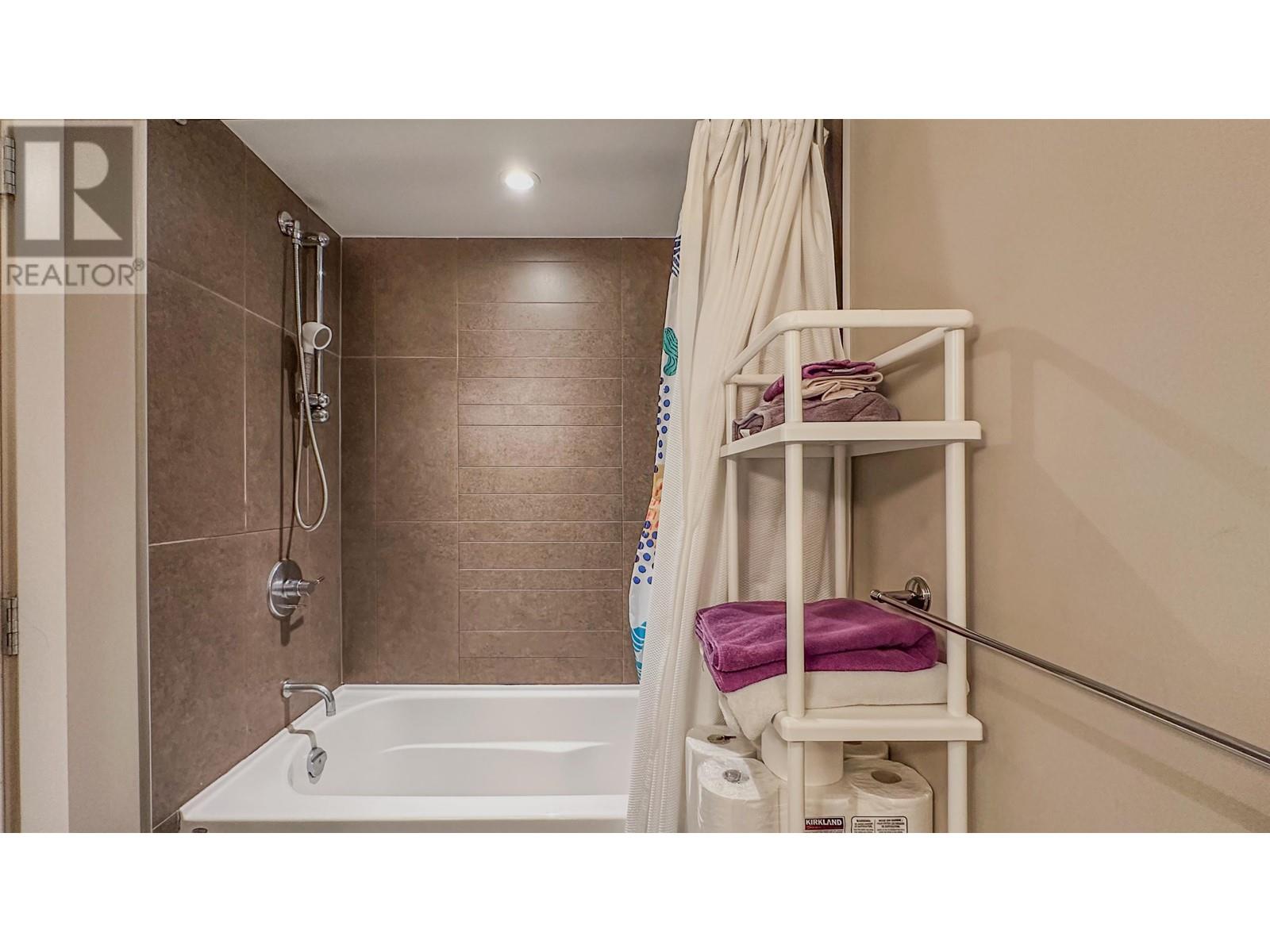 315 5889 Irmin Street, Burnaby, British Columbia  V5J 0C1 - Photo 15 - R2858538