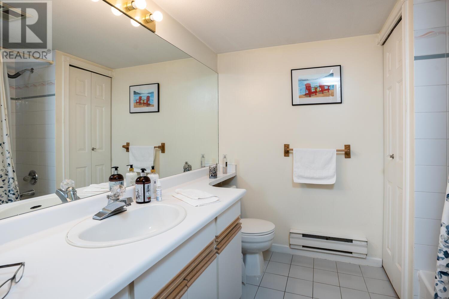 D210 4845 53 Street, Delta, British Columbia  V4K 2Z3 - Photo 13 - R2858549