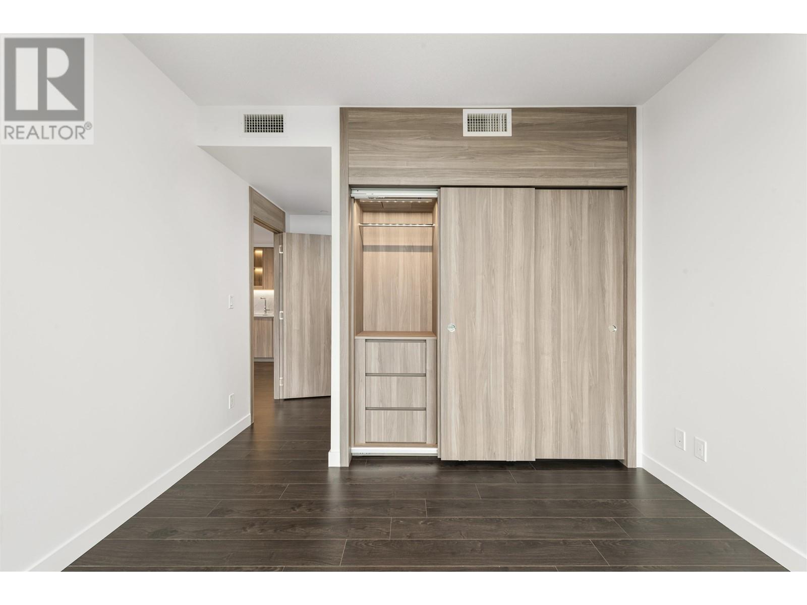 2411 4720 Lougheed Highway, Burnaby, British Columbia  V5C 0M8 - Photo 10 - R2858553