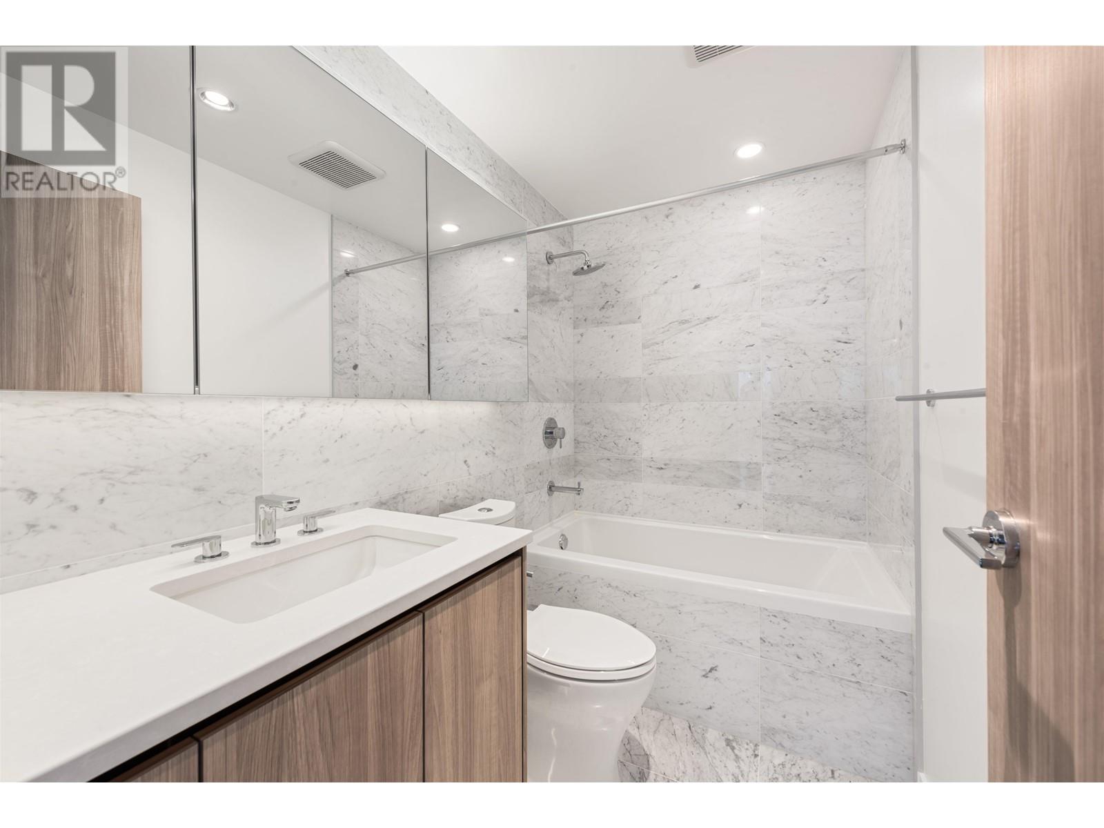 2411 4720 Lougheed Highway, Burnaby, British Columbia  V5C 0M8 - Photo 7 - R2858553