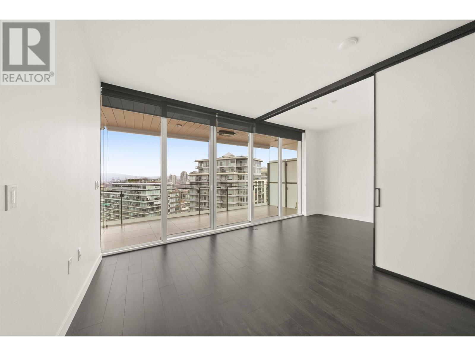 1604 1768 Cook Street, Vancouver, British Columbia  V5Y 0N3 - Photo 4 - R2858597